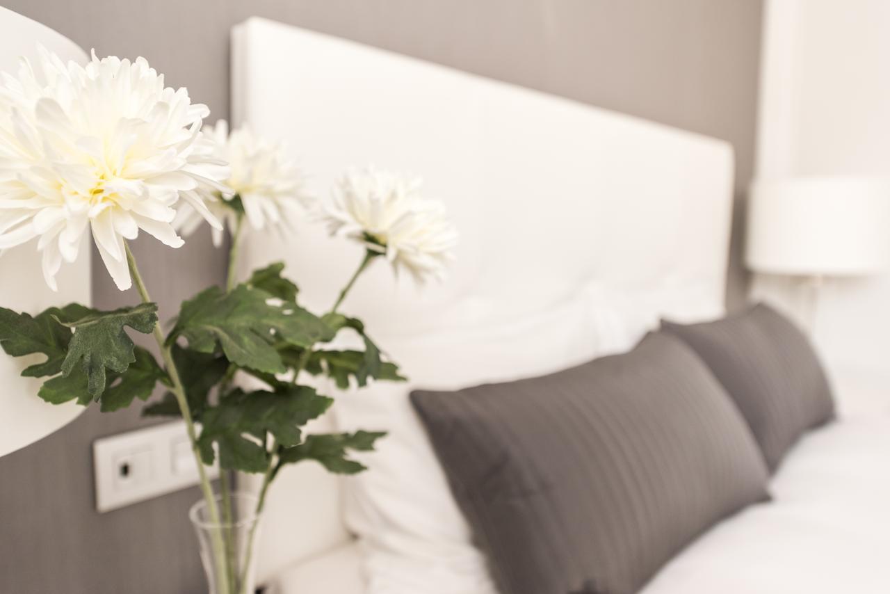 Latina Suite Madrid Zimmer foto